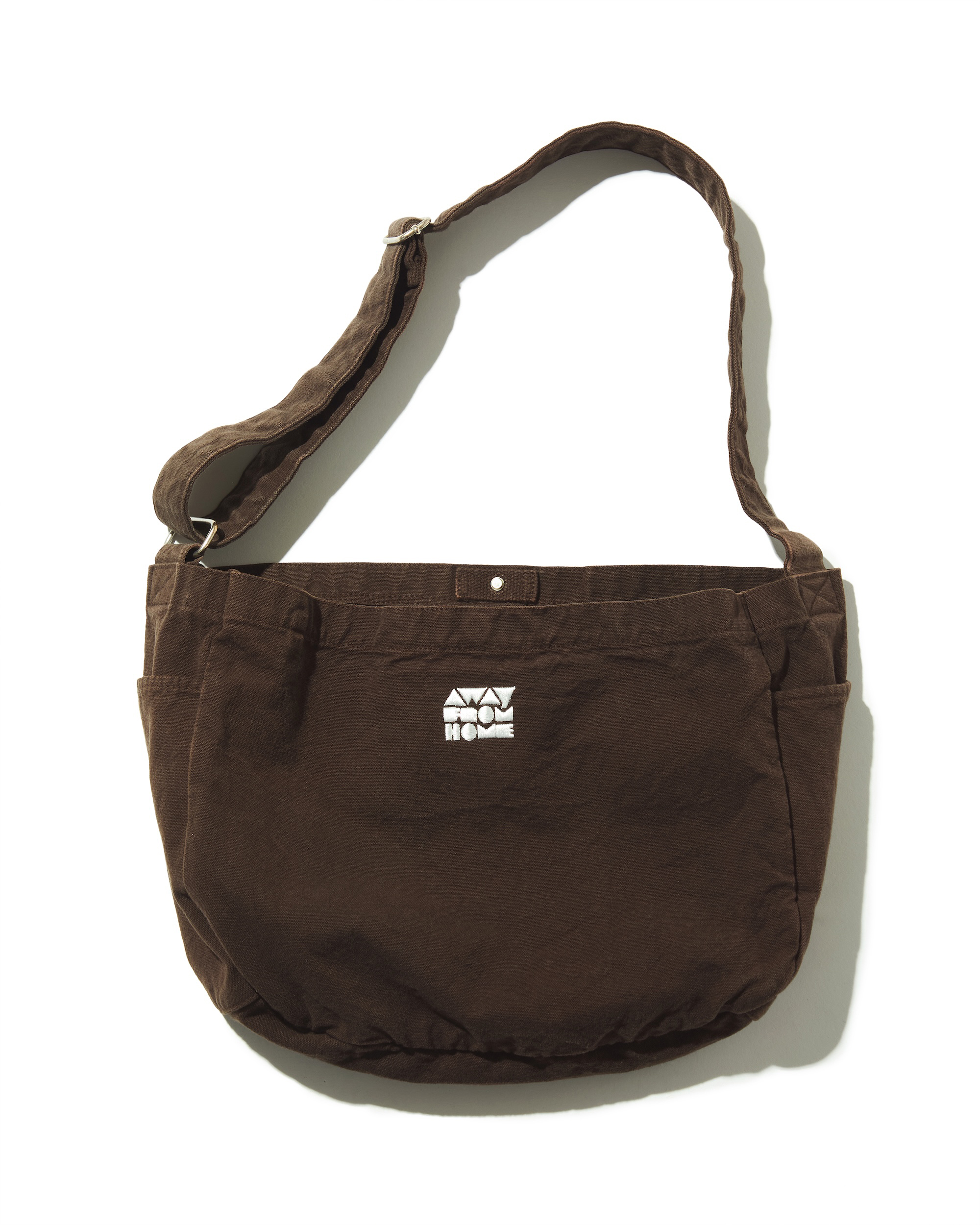 TRUNK(HOTEL) × nonnative SHOULDER BAG “AWAY FROM ABOVE”